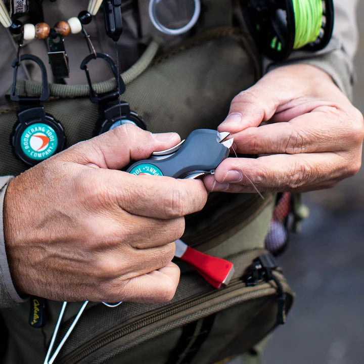 Boomerang - The SNIP Braid Cutters